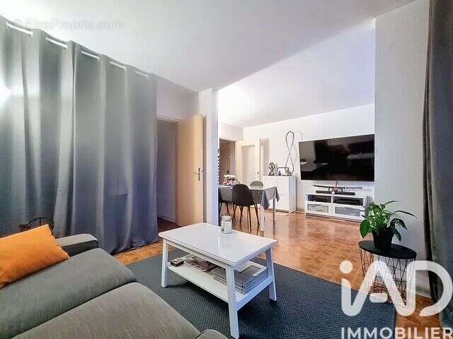 Photo 2 - Appartement à GRIGNY