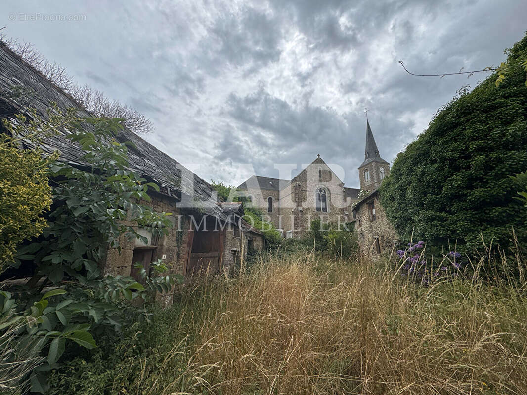 Maison à SAINTE-MARIE-DU-BOIS