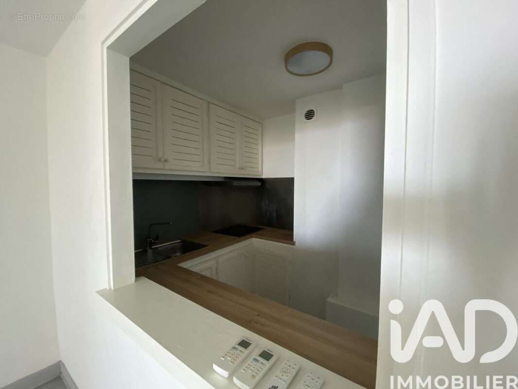 Photo 3 - Appartement à SAINT-DENIS