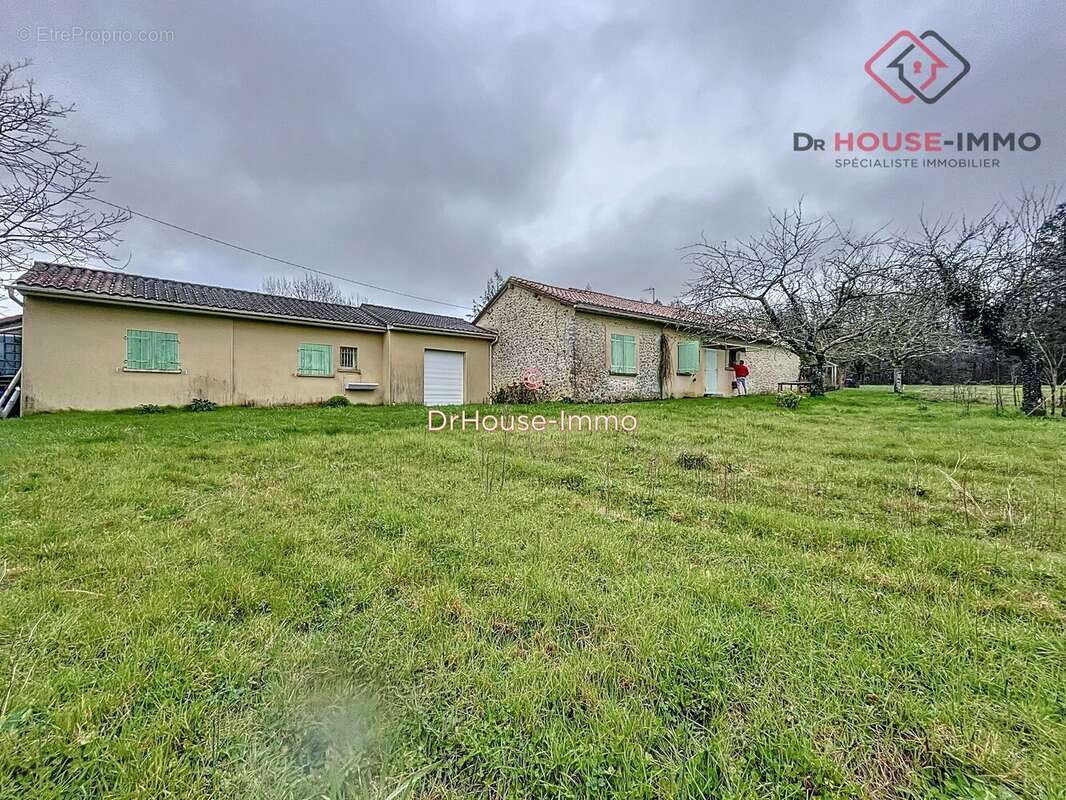 Maison à SAINT-AQUILIN