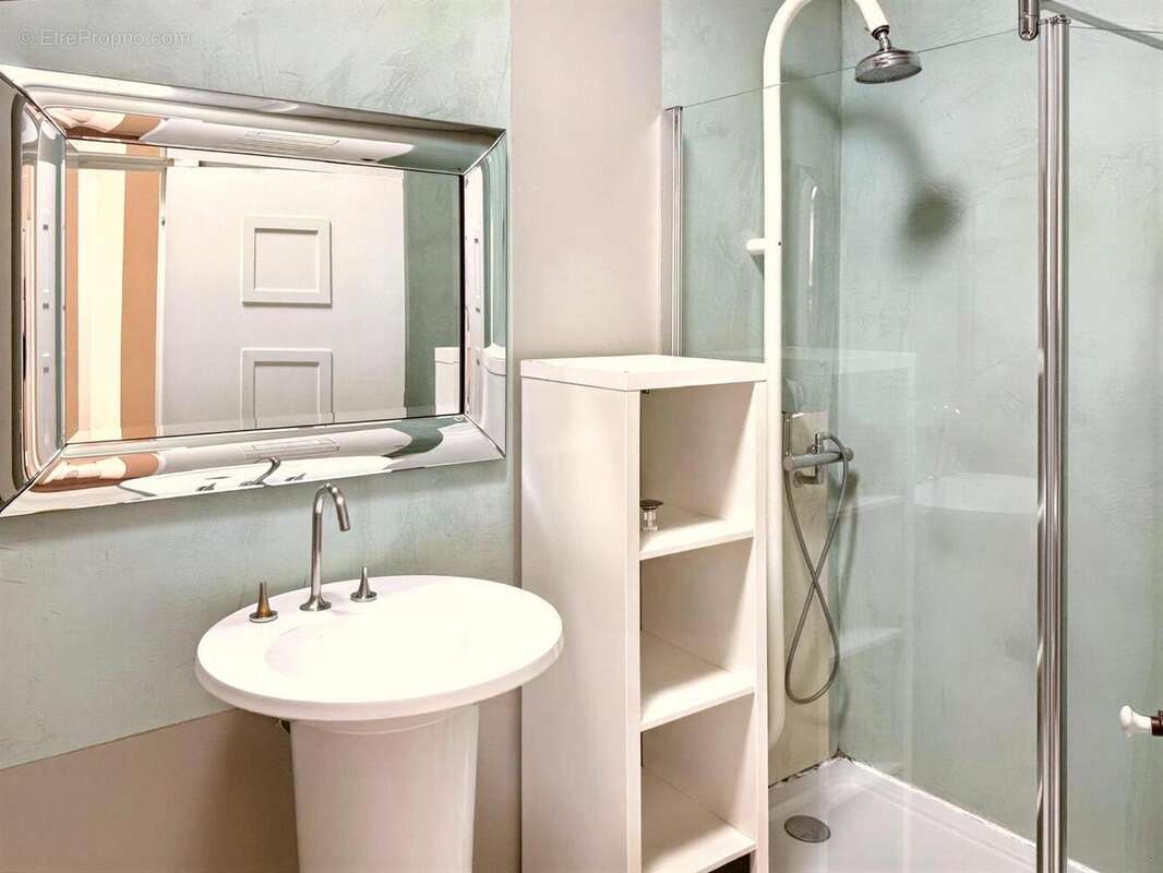   - Appartement à AUBENAS