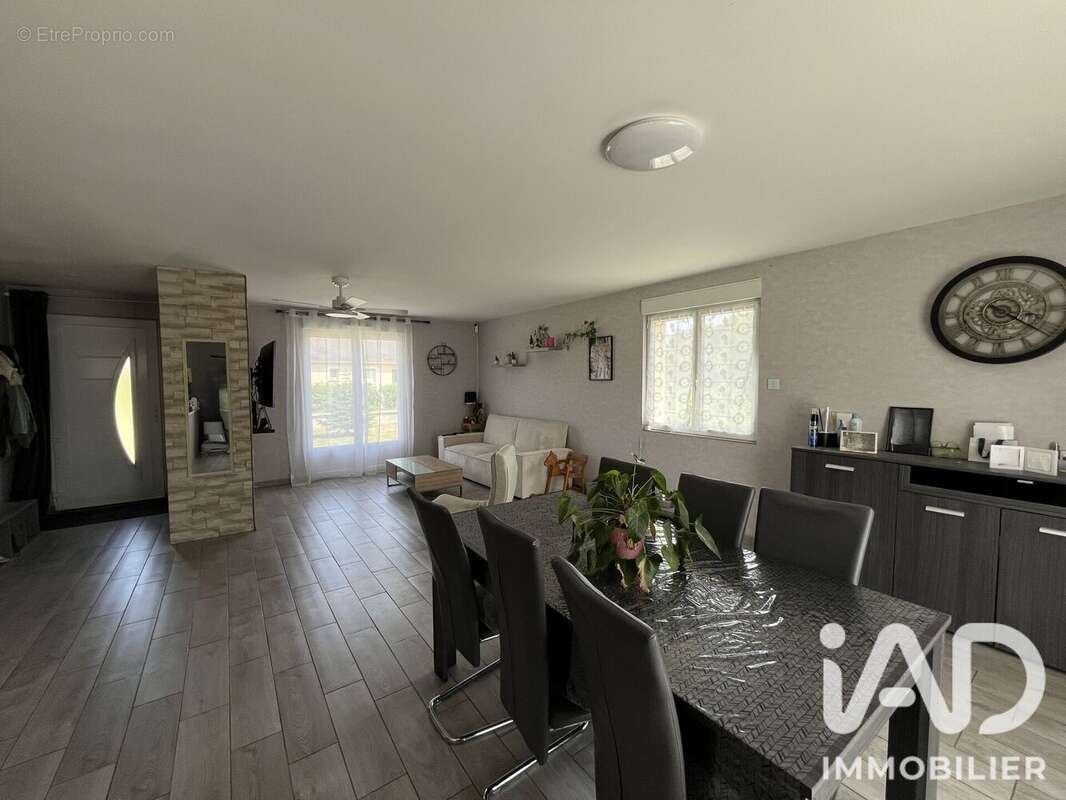 Maison 97 m² à Bercenay-En-Othe  - photo 3