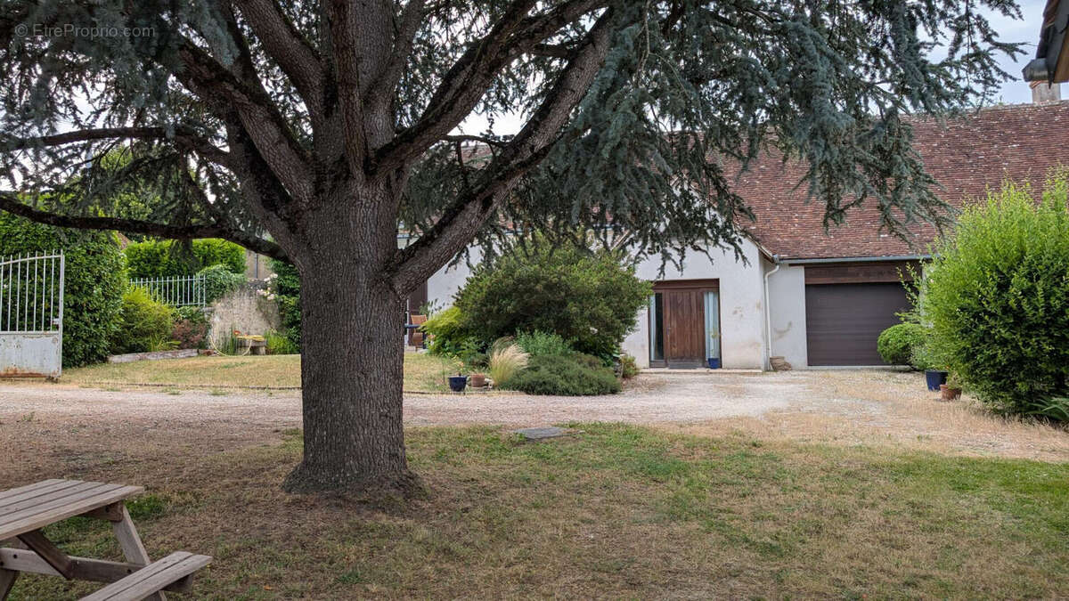 Maison à SAINT-GEORGES-SUR-CHER