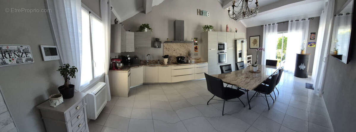 Maison à SAINT-PRIVAT-DES-VIEUX