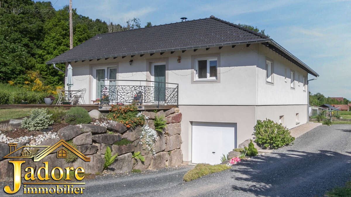 *** TROP TARD *** Maison familiale secteur prisé - photo 17