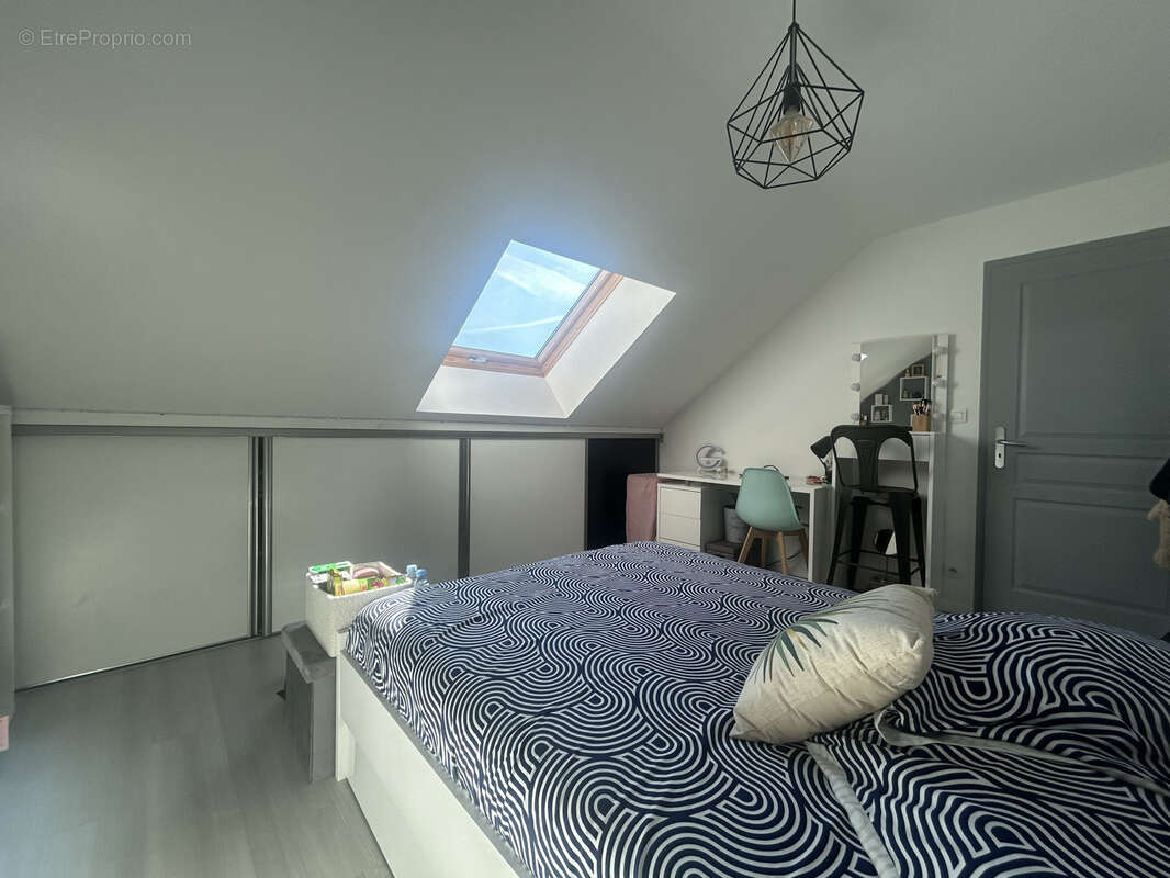 Maison à ALLONZIER-LA-CAILLE