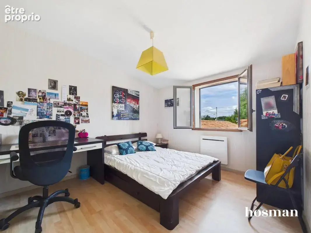 Belle maison de 153 m2 avec 4 chambres, jardin et garage - Au calme - Secteur privilégié du Vieux Gachet à Nantes - photo 13