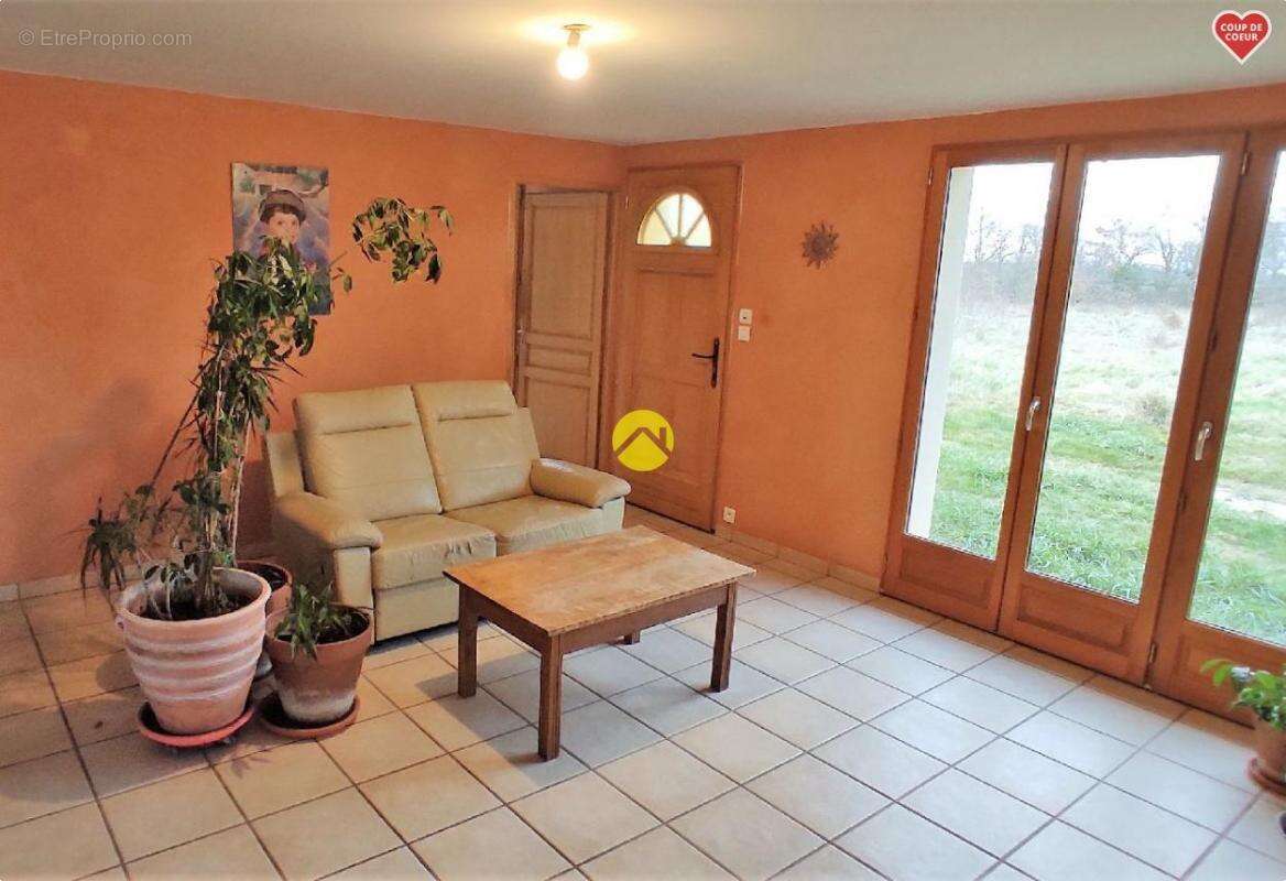 Maison au calme avec étang - photo 12