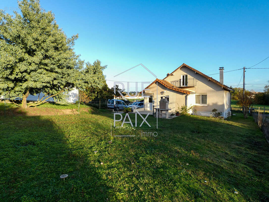 Maison à CHATELLERAULT