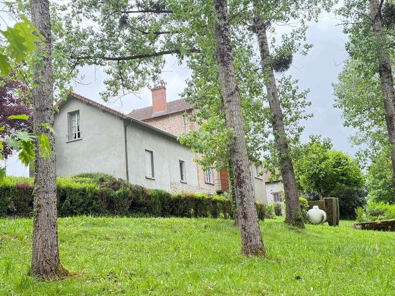 Maison à LA CELLE-DUNOISE