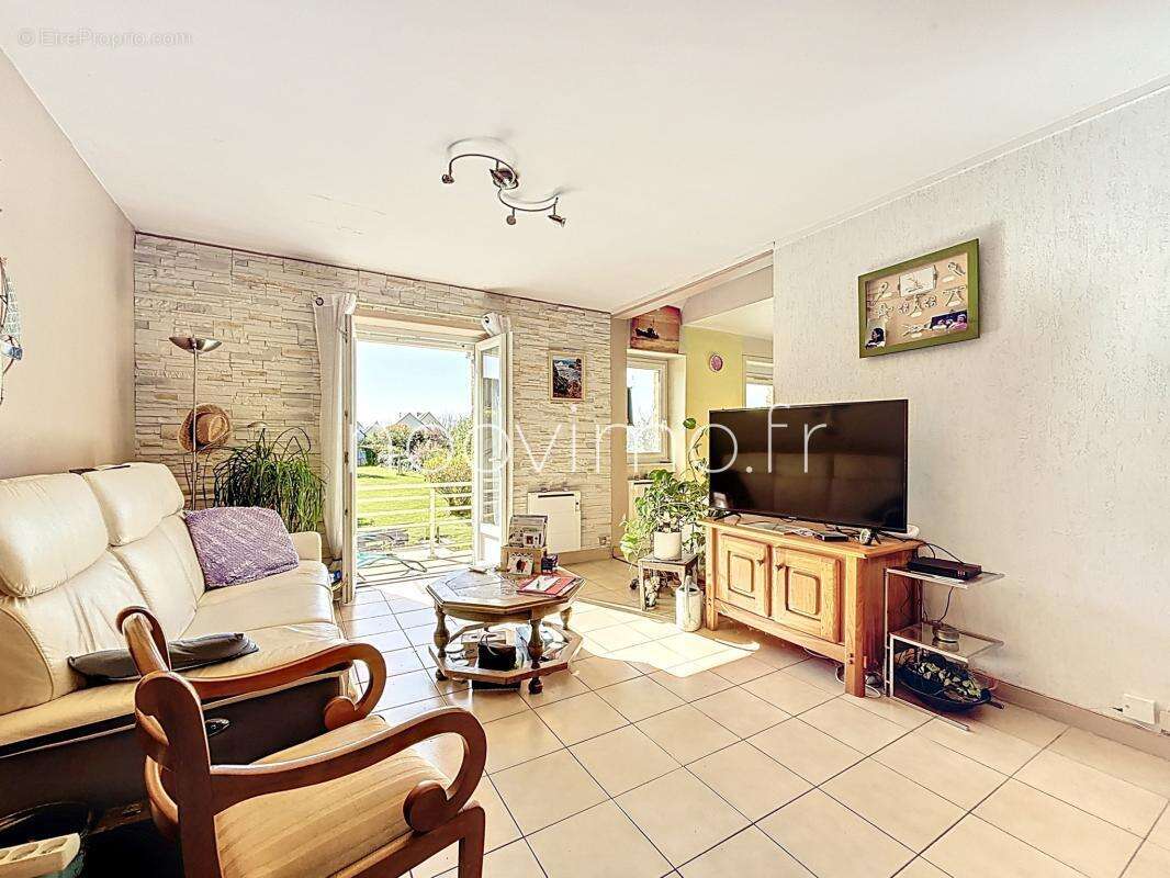 Maison à SAINT-COULOMB