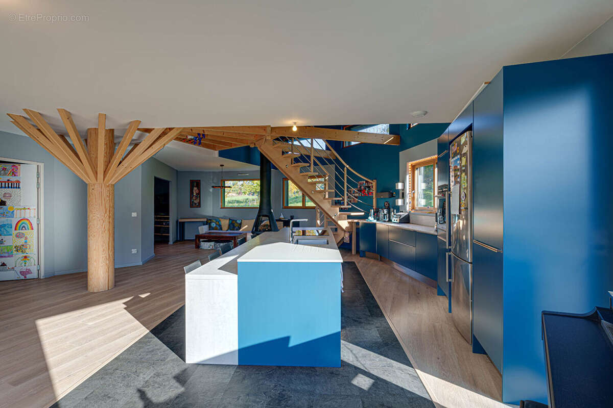 Maison à LARRINGES