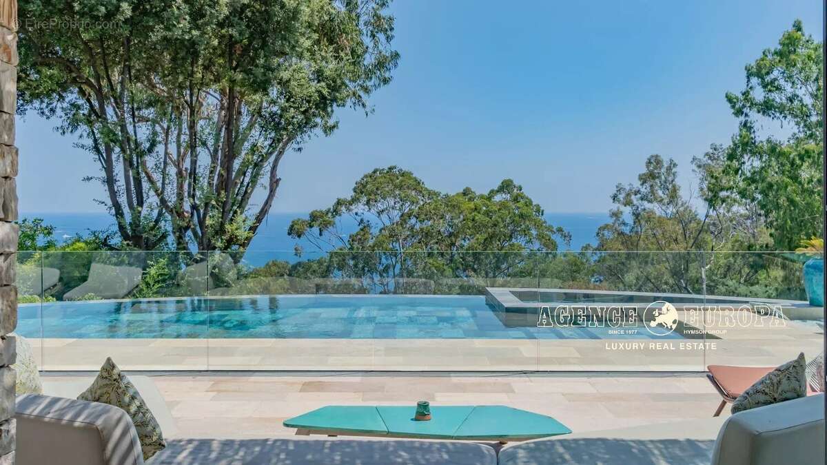Super cannes - villa contemporaine - vue mer - photo 2