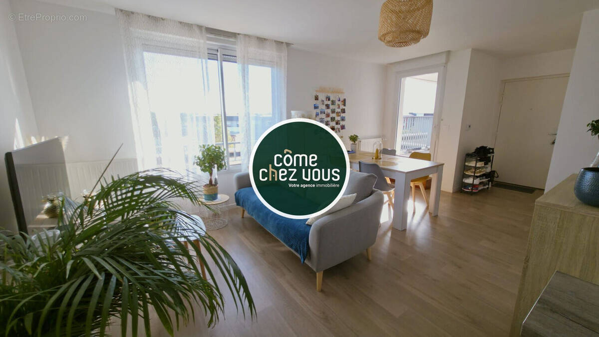 Appartement à LE RHEU