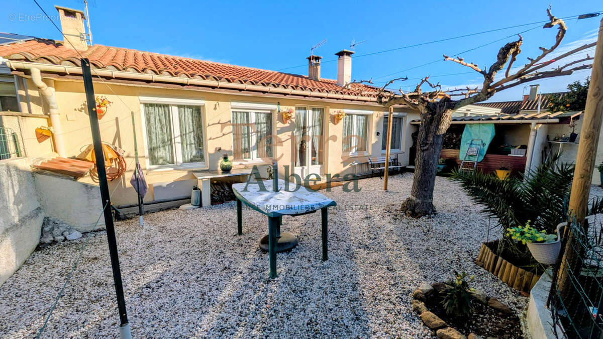Laroque-des-Albères -Vente en NUE PROPRIETE - photo 10