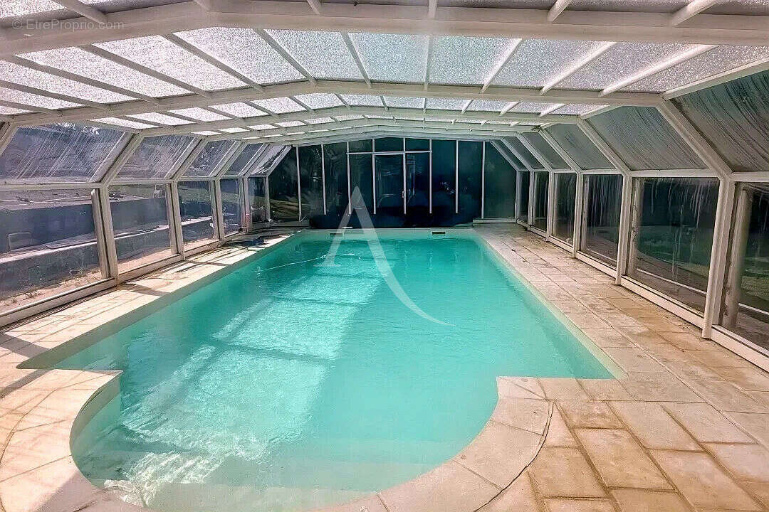 Maison à CHAILLE-LES-MARAIS