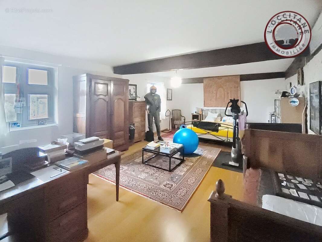 Maison à MAUVEZIN