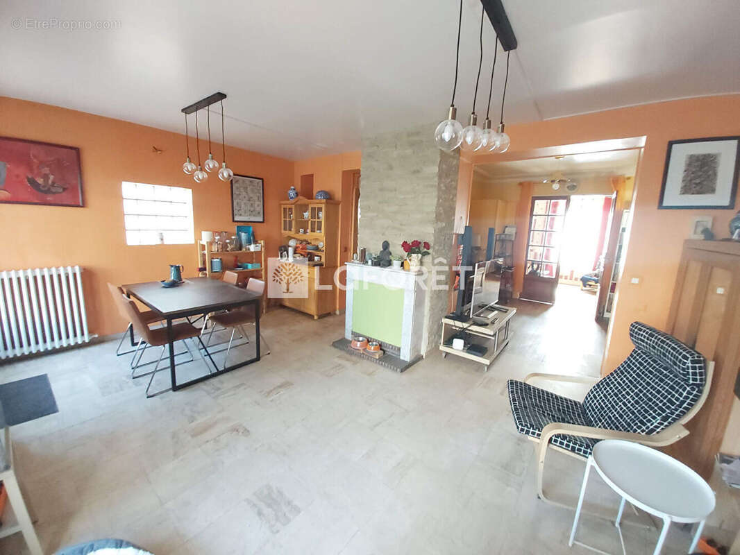 Maison à VILLEMOMBLE