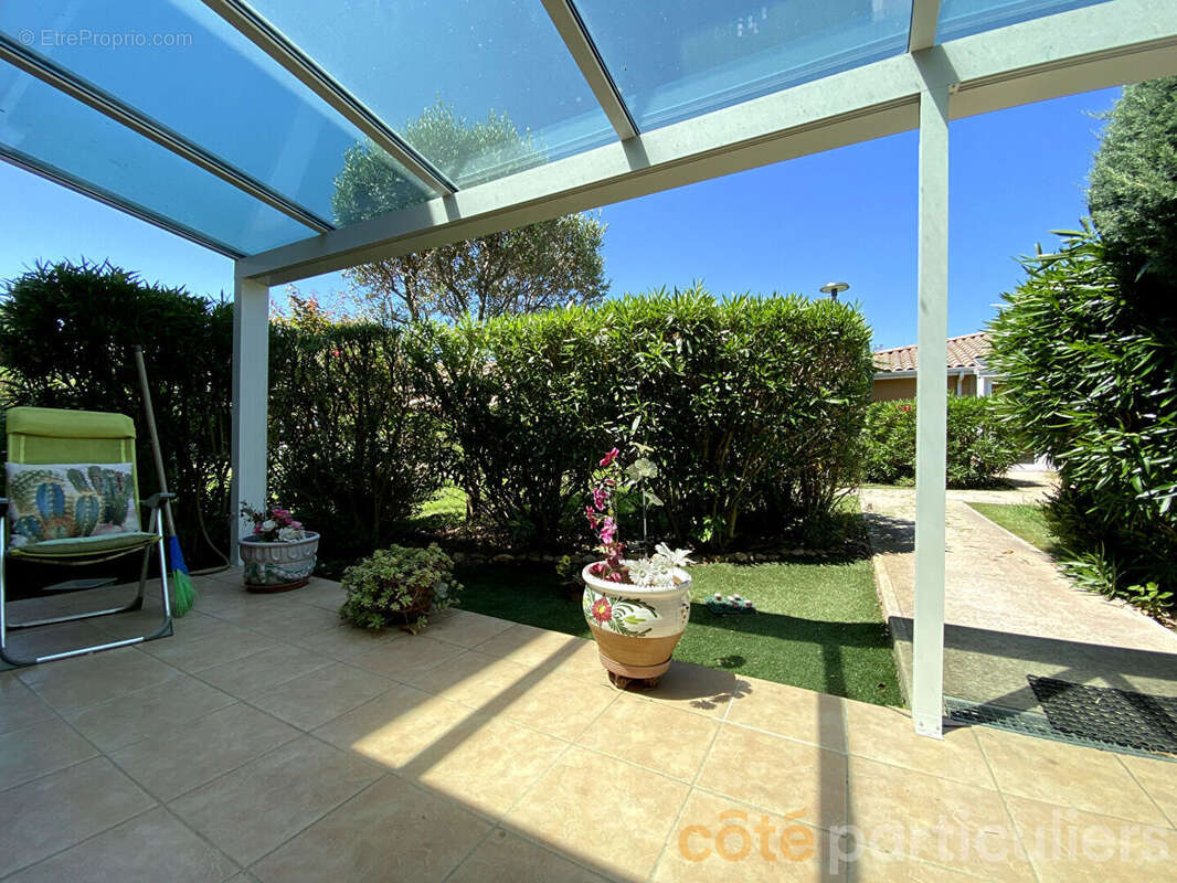 Maison à JONQUIERES-SAINT-VINCENT