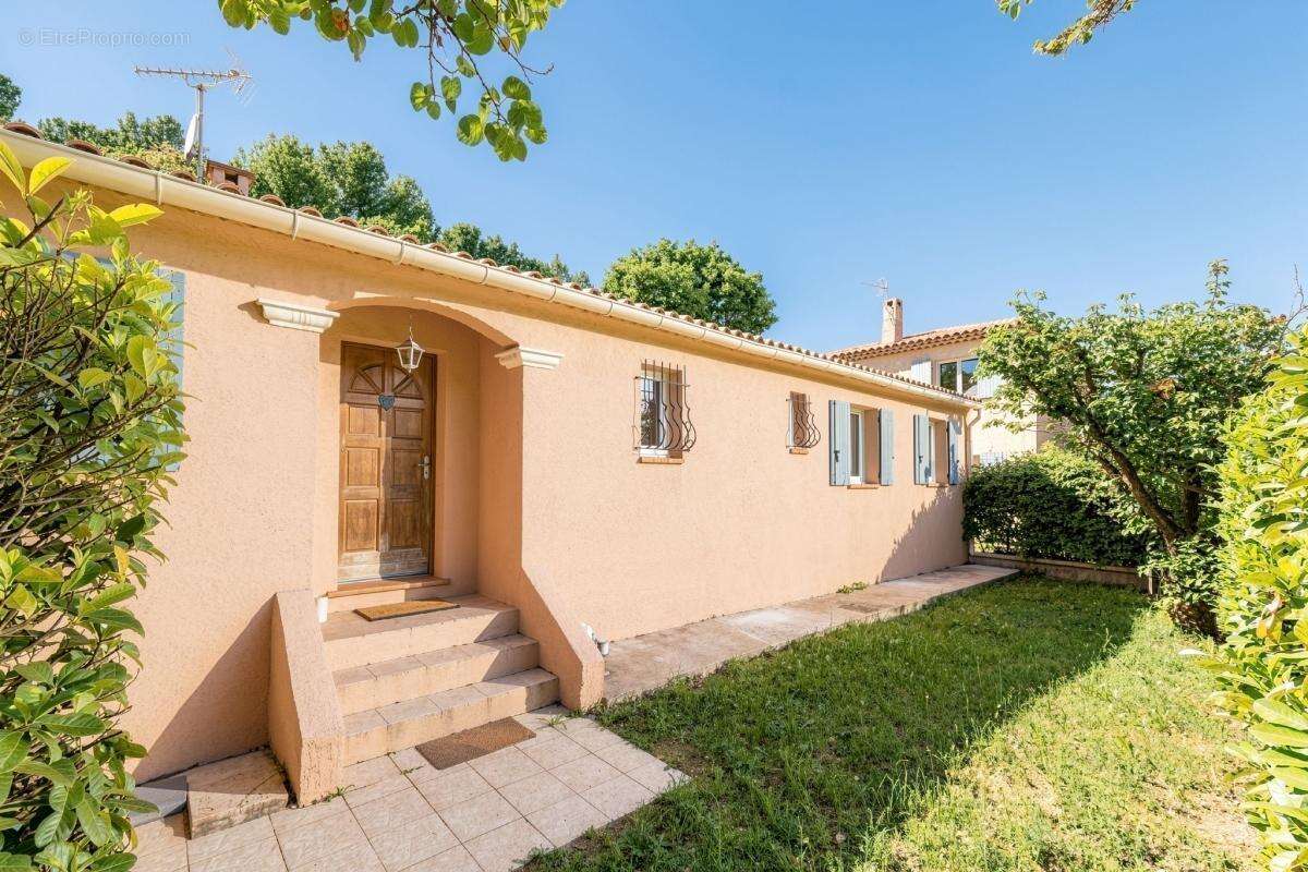 Maison à BOUC-BEL-AIR