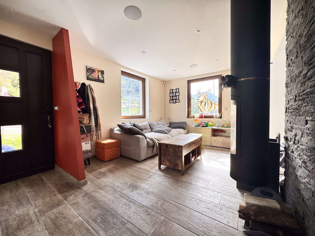 Maison à SAINT-JEOIRE