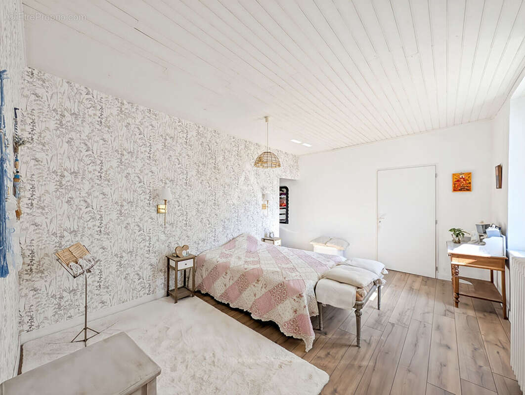 Maison à MONSEMPRON-LIBOS