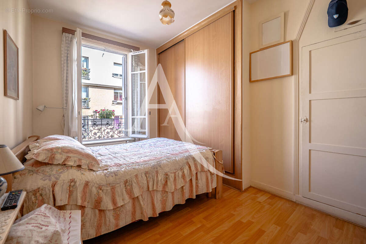 Appartement à CLICHY