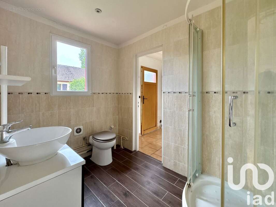 Photo 5 - Maison à DAMMARIE-LES-LYS