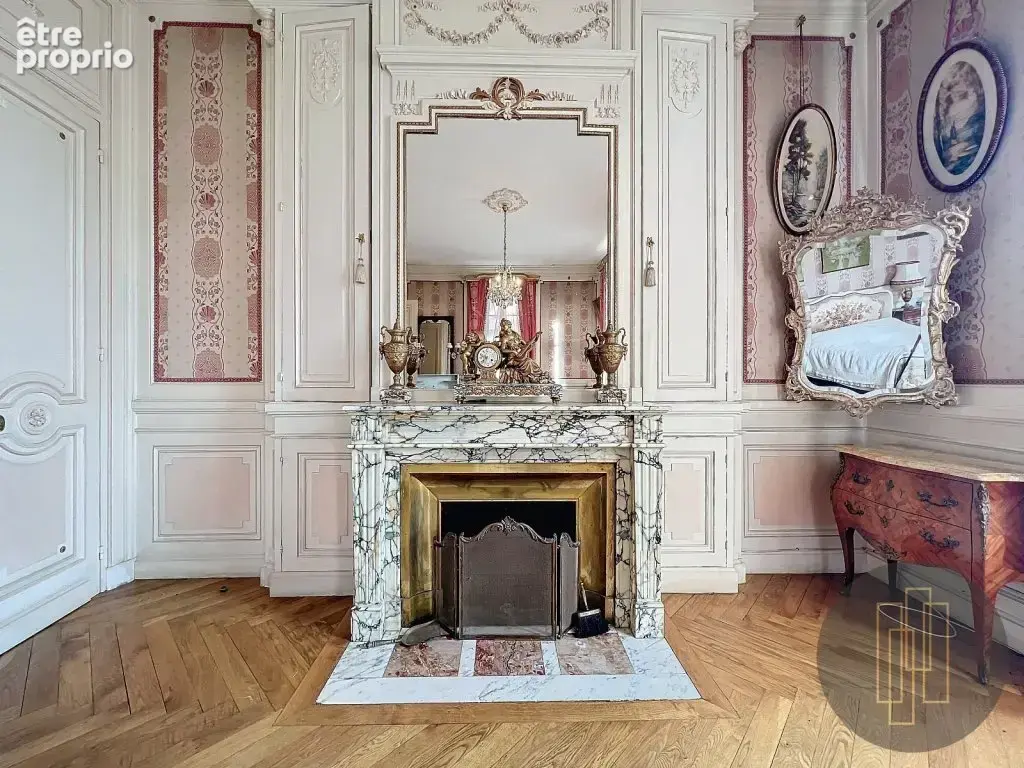 GLEIZE - château - - photo 9