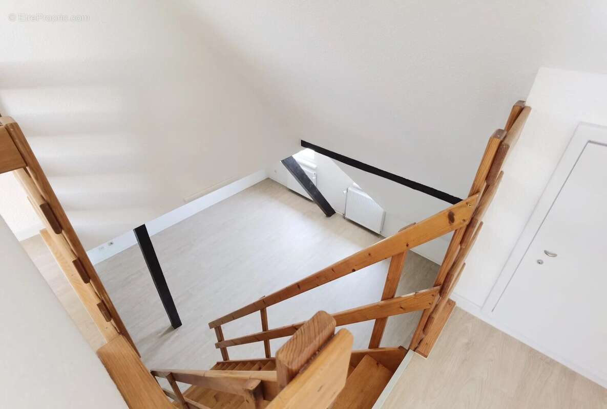 Appartement DUPLEX 82m² - Vue dégagée - photo 8