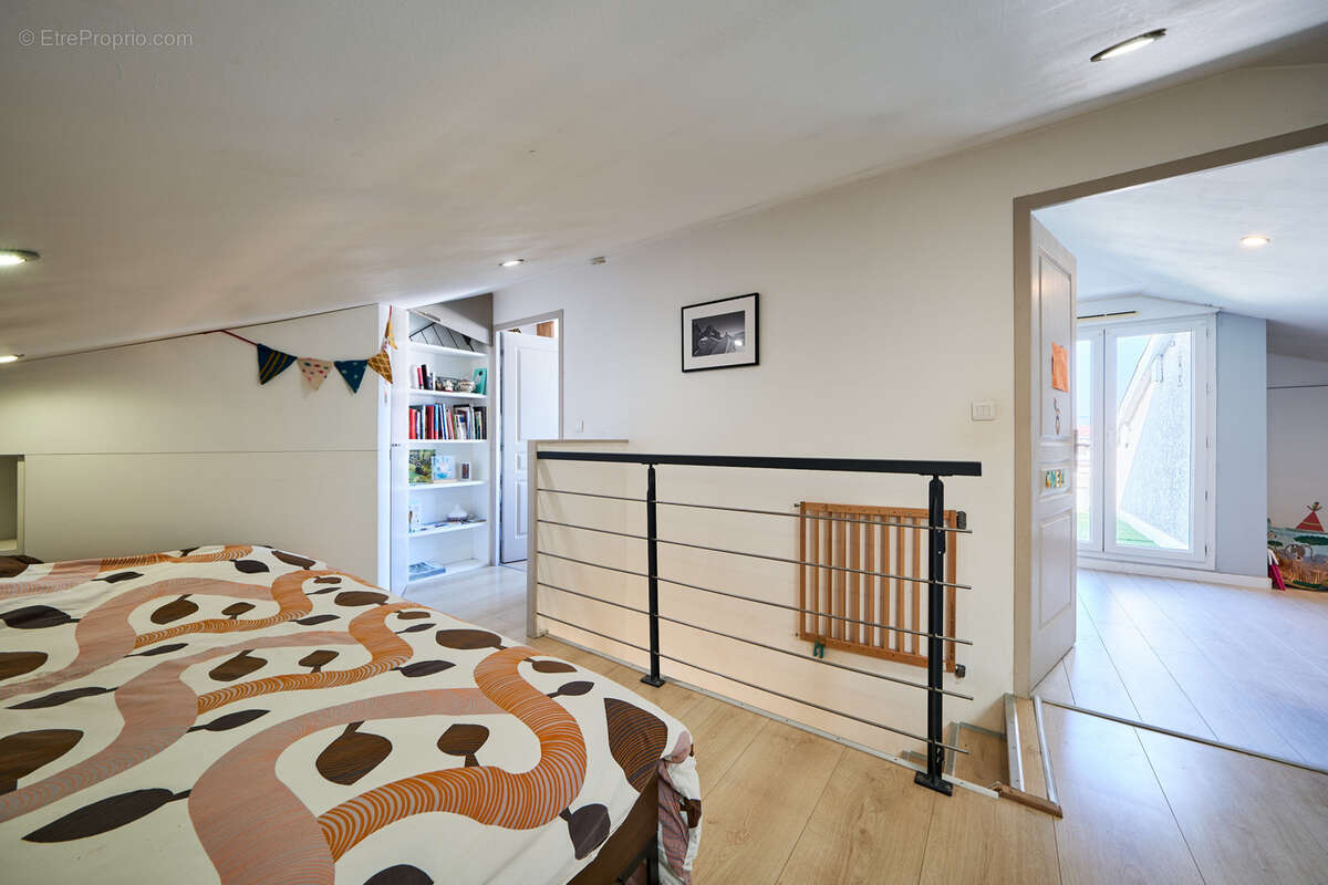 Appartement à MEYTHET