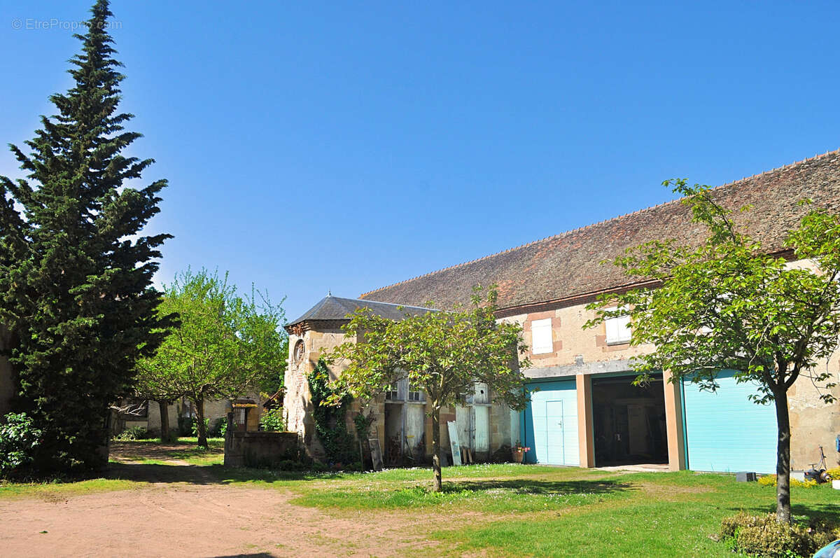 Maison à BRESSOLLES