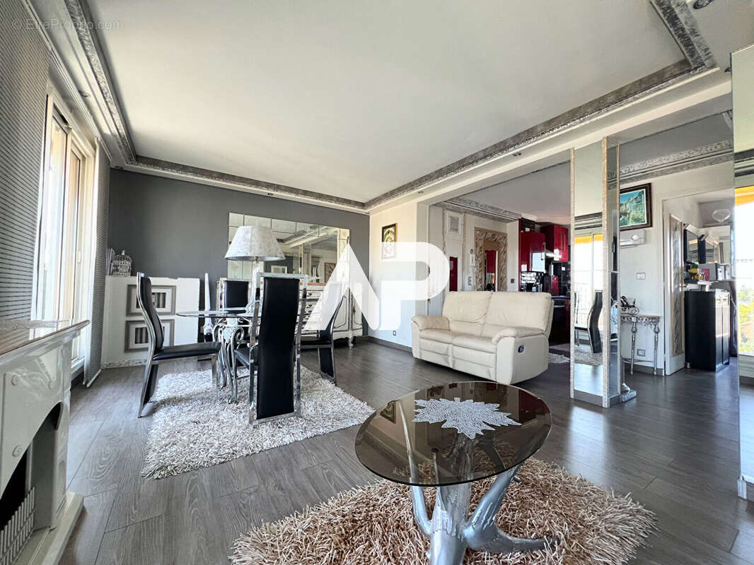 Appartement à ENGHIEN-LES-BAINS