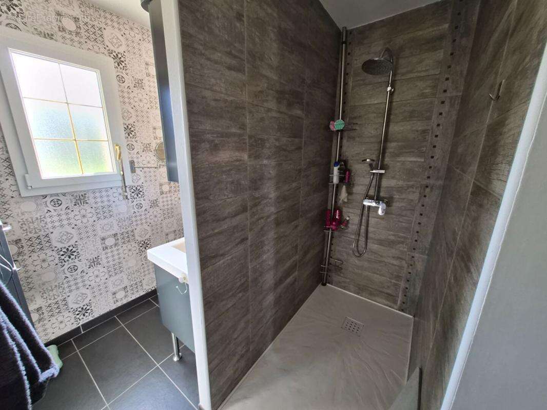 Magnifique maison moderne de 8 pièce(s) 230 m2 aux portes de Granville - photo 13