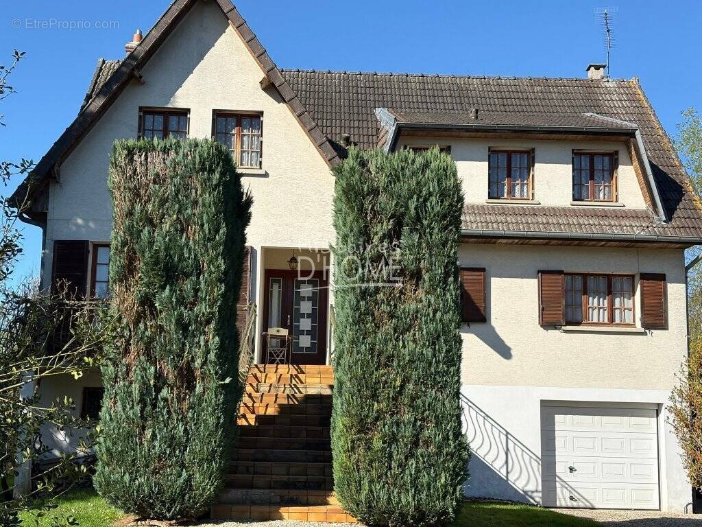 Maison à COULOMMIERS