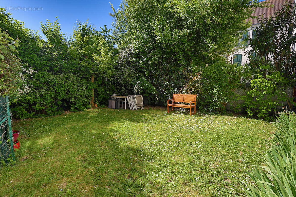 Appartement à LIEUSAINT