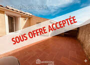 Maison à SAINT-LAURENT-DE-LA-SALANQUE