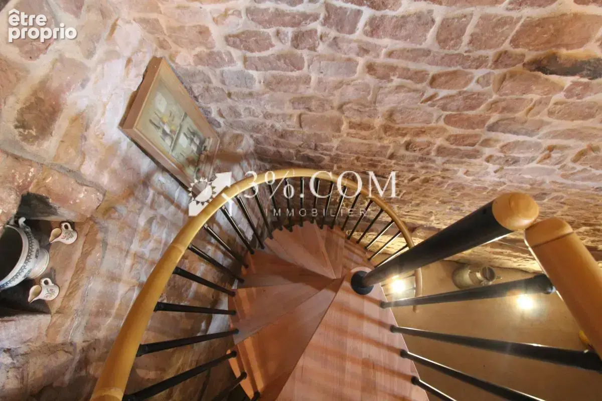 Maison 5 pièces 137 m2 - 3 chambres - Grand garage - Jardin - photo 10