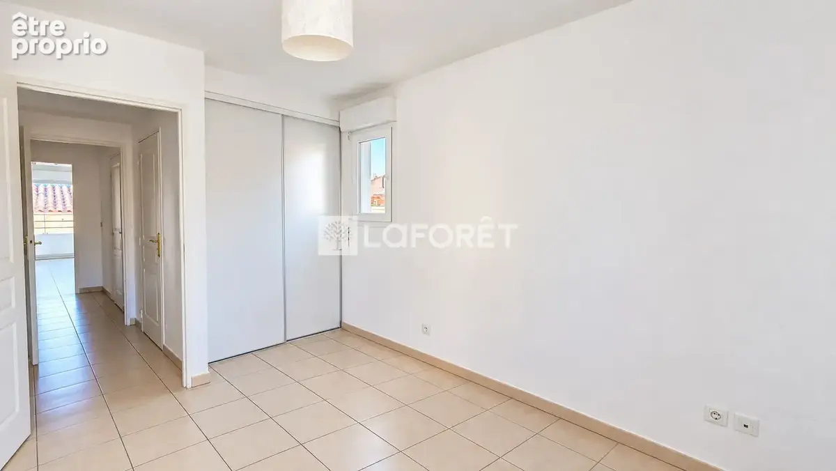 Appartement Toulon 3 pièce(s) 59.49 m2 - photo 8