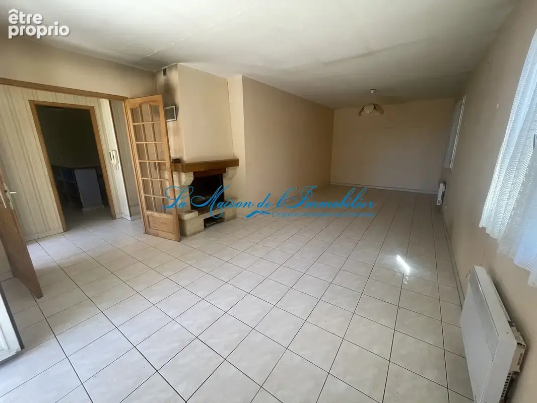 MASSANES, villa de plain F3 avec garage et terrasse sur 3465 m2 de terrain plat avec vue dégagée - photo 7