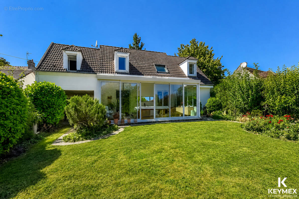 Maison à NOISY-SUR-OISE