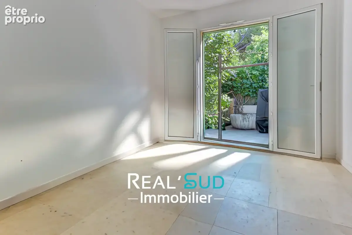 Sormiou, belle maison 5 pièces rénovée - photo 9