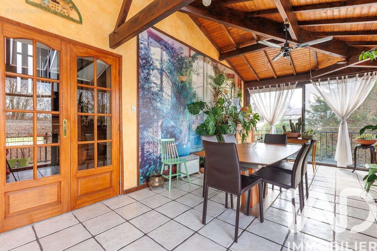 Maison 129 m² à Francheville  - photo 8