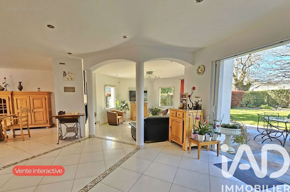 Photo 2 - Maison à GRANDCHAMPS-DES-FONTAINES