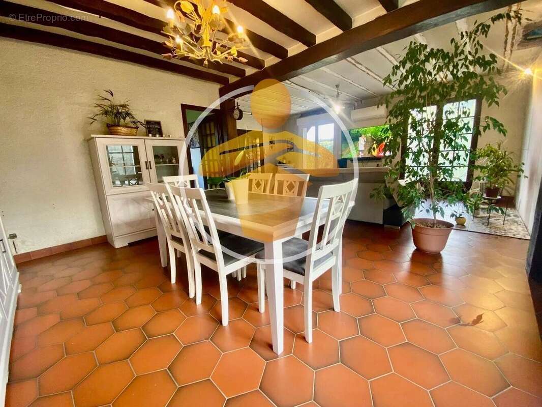 Maison à SAINT-NICOLAS-AUX-BOIS