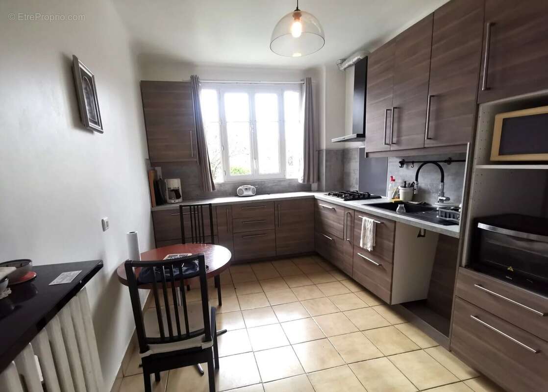 Maison à VITRY-SUR-SEINE