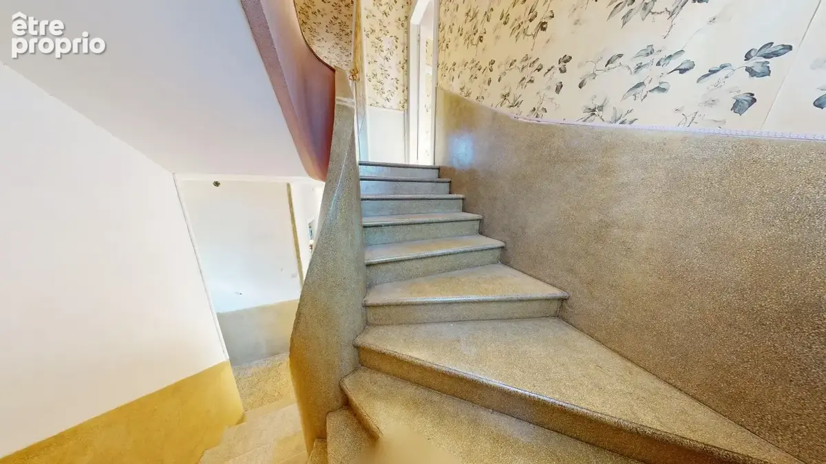 Maison 6 pièces 205 m² à vendre à Cernay (68700) - photo 7