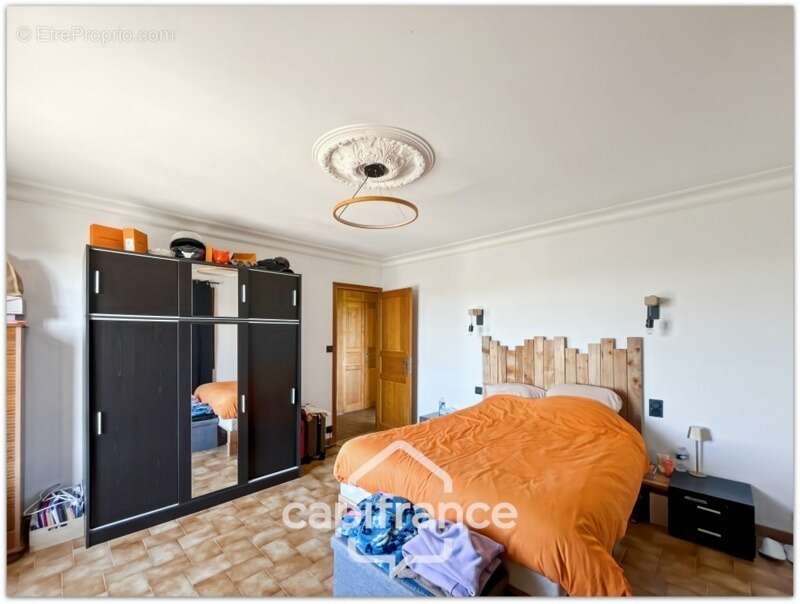 Maison à ISIGNY-LE-BUAT