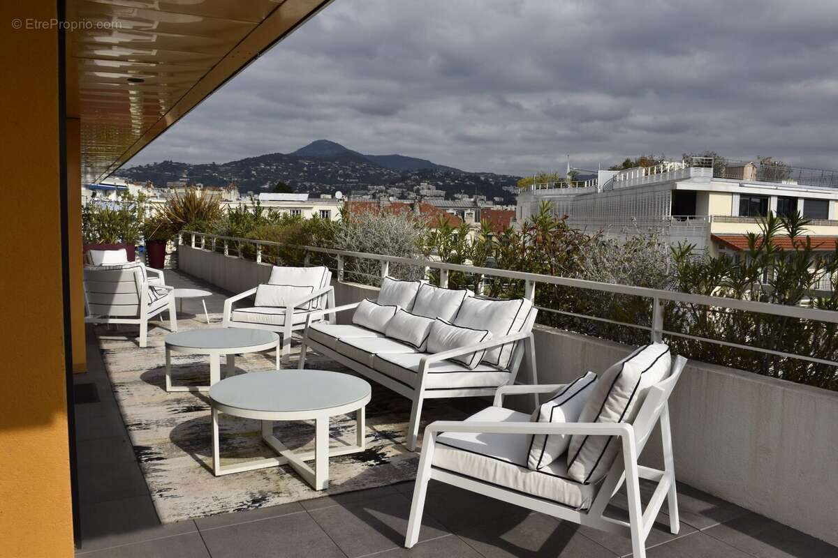 Appartement à NICE