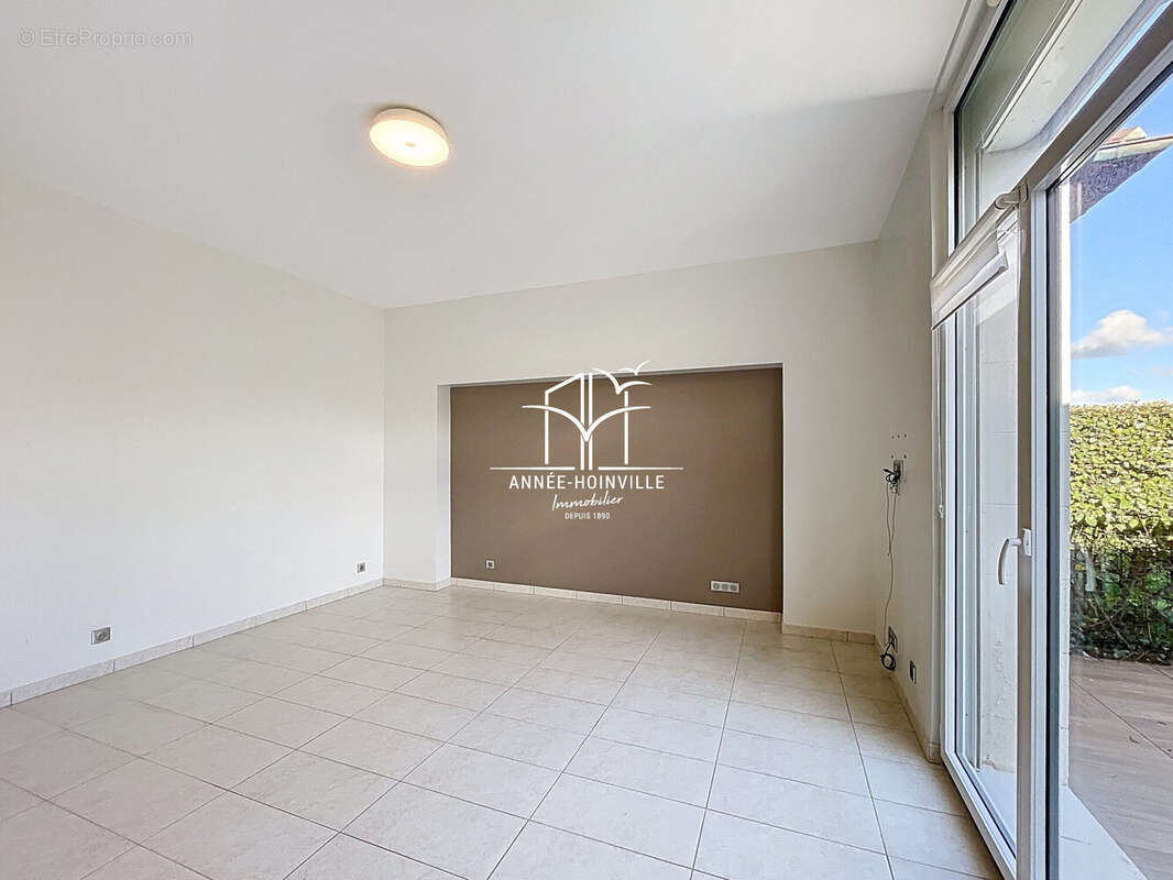 Appartement à BENERVILLE-SUR-MER